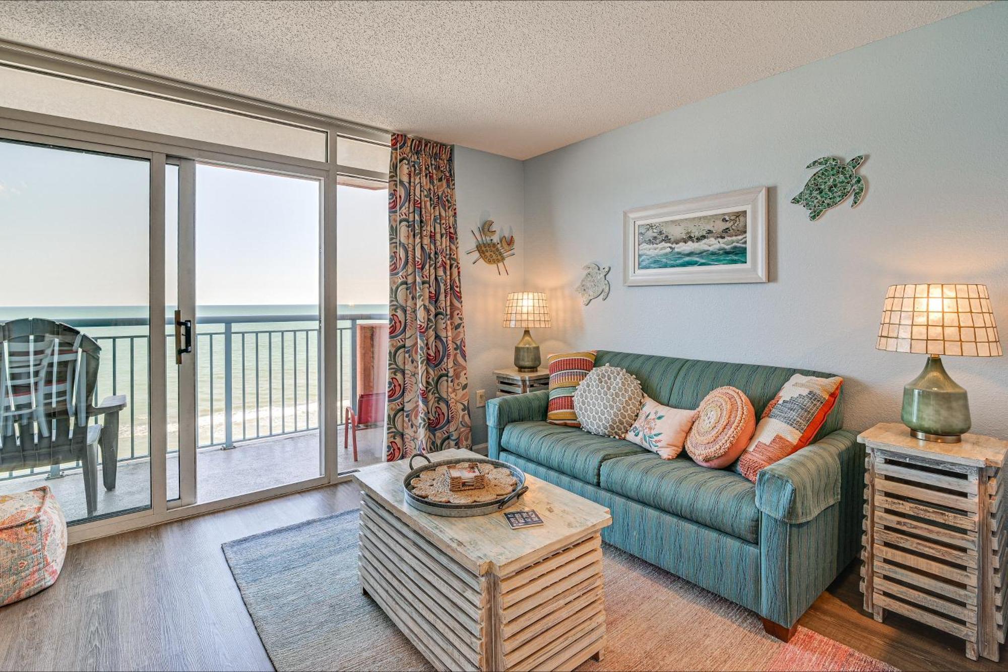 Beachy Condo With Pool Access And Steps To Boardwalk! شاطئ ميرتل المظهر الخارجي الصورة