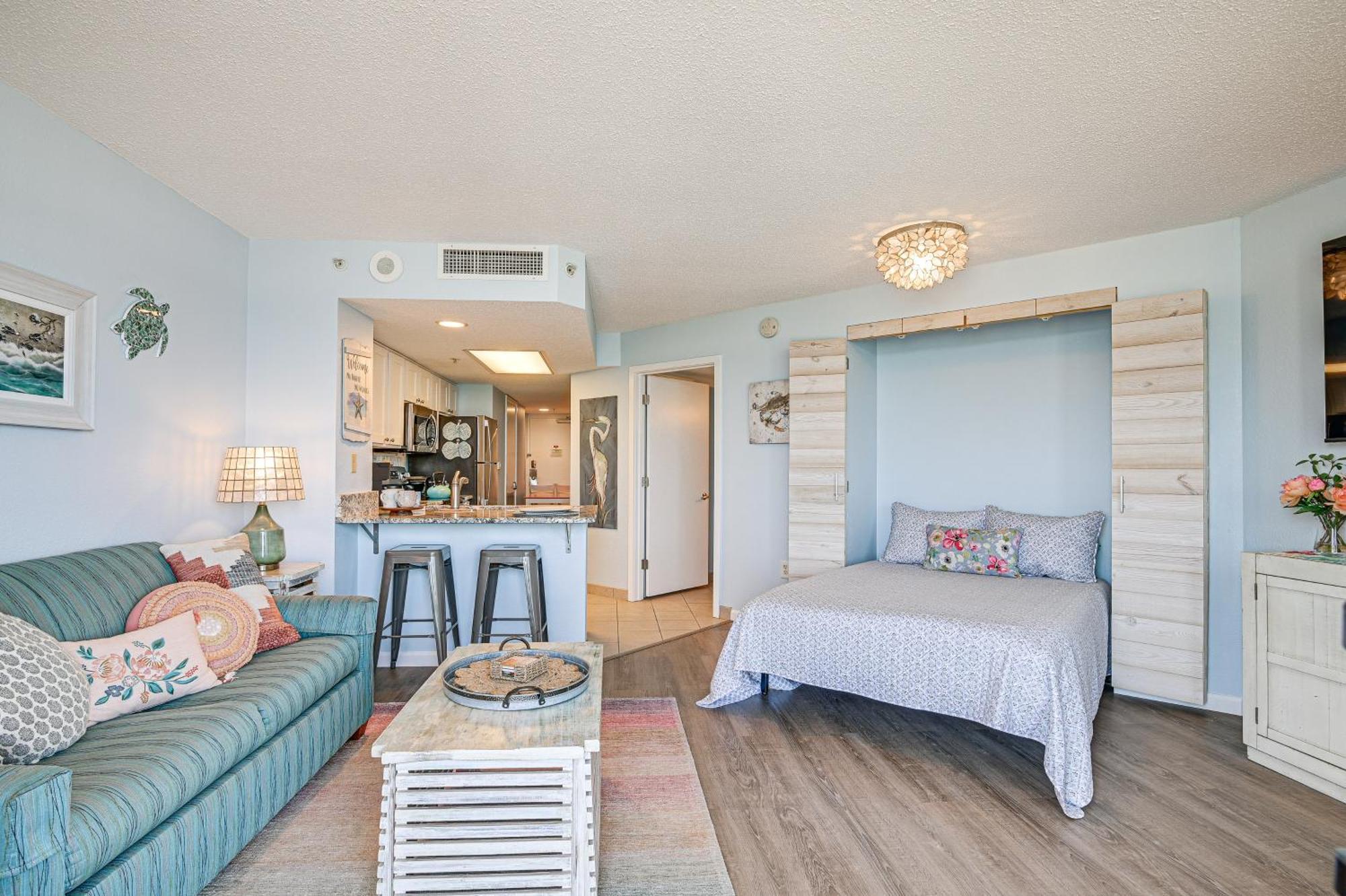 Beachy Condo With Pool Access And Steps To Boardwalk! شاطئ ميرتل المظهر الخارجي الصورة