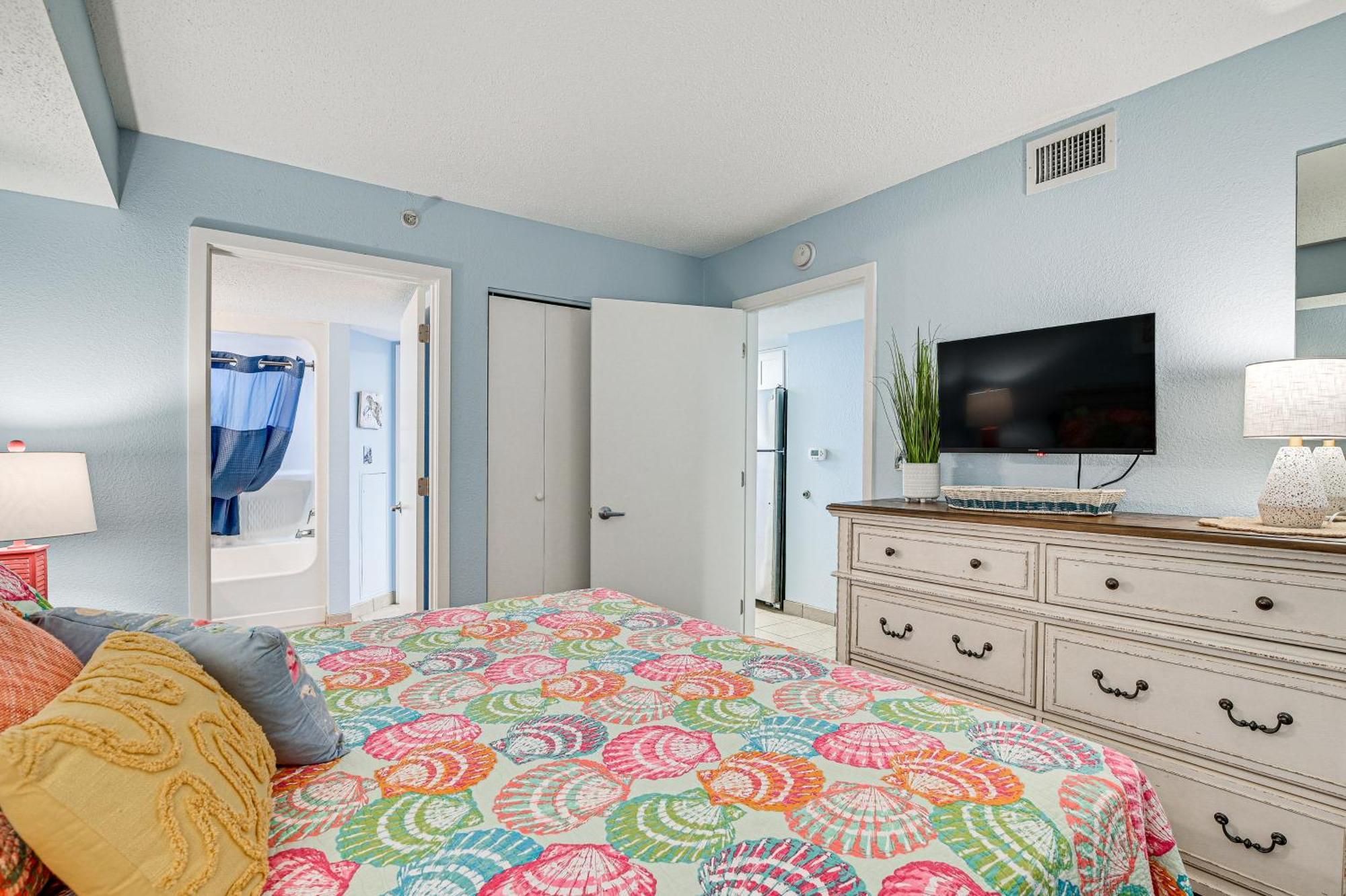 Beachy Condo With Pool Access And Steps To Boardwalk! شاطئ ميرتل المظهر الخارجي الصورة